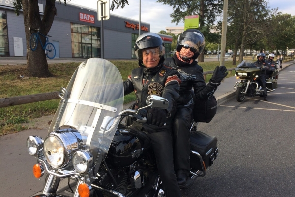 claude-romeuf-road-king41EB241A-A7F0-B818-B3AE-CE1CE2CF3E35.jpg